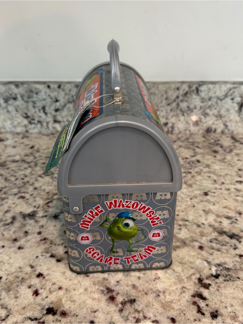 Monsters Inc. “We Scare Because We Care” Scream Team Leader Metal Dome Lunchbox - Picture 4 of 9